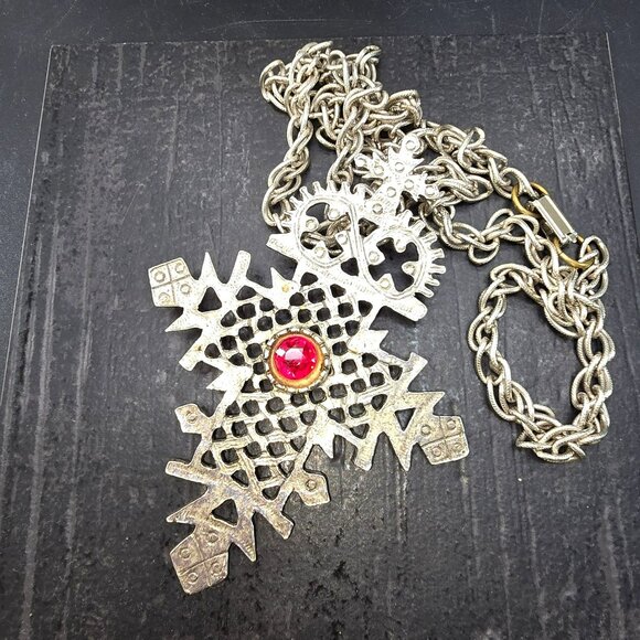 Vintage Silver Chain Necklace Ornate Cross Pendant & Red Stone Centerpiece HS228 - Picture 7 of 9